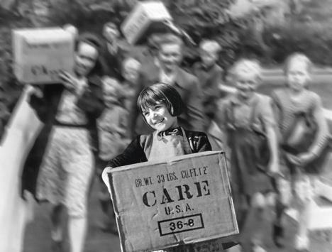 CARE und Suxeedo starten Wettbewerb "Inhalte verändern die Welt" - Vor 70 Jahren kamen die ersten CARE-Pakete in Europa an; Foto: CARE
