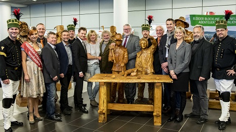 Erzgebirge präsentiert sich am Flughafen Dresden - Die Erzgebirge-Gemeinschaftspräsentation wurde am 22. November eröffnet; Foto: Detlev Müller