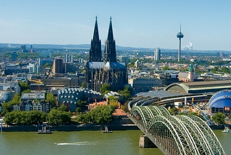Chinesen reisen wegen Sehenswürdigkeiten nach NRW - Als beliebtester touristischer Hotspot unter Chinesen stellte sich in der Auswertung der Kölner Dom heraus; Foto: Andreas Müller / Tourismus NRW e.V.