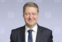 Wolfgang Kossert spricht f�r die Deutsche Messe  Bild