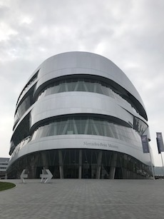 Mercedes-Benz Museum führt aktuelles Museums-Ranking an - Das Mercedes-Benz Museum verzeichnete im vergangenen Jahr 850.954 Besucher; Foto: Yvonne Wodzak