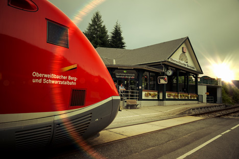 Tourismusbahnhöfe des Jahres 2015 stehen fest - "In Obstfelderschmiede/Lichtenhain ist die Zeit stehen geblieben – im allerbesten Sinne des Wortes", sagte die Jury; Quelle: Allianz pro Schiene/AndreasTaubert.com