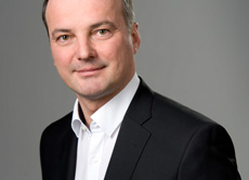 Georg Pfeifer leitet Verbindungsbüro des Europäischen Parlaments in Deutschland - Georg Pfeifer hat Politikwissenschaft und deutsche Philologie studiert; Foto: Wilke - Das Fotostudio