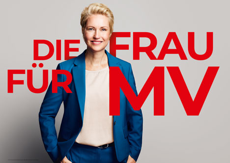 SPD Mecklenburg-Vorpommern engagierte Pahnke für Landtagswahlkampf - Für das Plakat mit Manuela Schwesig, fotografiert von Max König, verzichteten die Kreativen Hamburger auf den Namen der Ministerpräsidentin und auf den Absender, die SPD - Foto: Pahnke Group