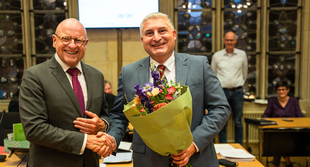 Marco Trienes wird Wirtschaftsförderer von Münster - Oberbürgermeister Markus Lewe (li.) begrüßt Dr. Marco Trienes als zukünftigen Geschäftsführer der Wirtschaftsförderung Münster GmbH – Foto: Stadt Münster