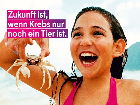 Kakoii gibt Berliner Zukunftsorten eine Stimme - Das Motiv „Zukunft ist, wenn Krebs nur noch ein Tier ist.“ präsentiert die Forschung am Zukunftsort „Berlin-Buch“ – Foto: Geschäftsstelle Zukunftsorte