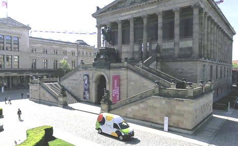 Nationalgalerie Berlin und Volkswagen entwickeln "Rollendes Atelier" - Der zur Kreativwerkstatt umgerüstete VW unterstützt die kulturelle Bildungsarbeit; Foto: Volkswagen AG