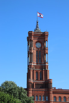 Rotes Rathaus Berlin startet Fotowettbewerb - Das Berliner Rathaus Berlin ist Sehenswürdigkeit und Sitz des Bürgermeisters zugleich; Foto: betexion, pixabay.com