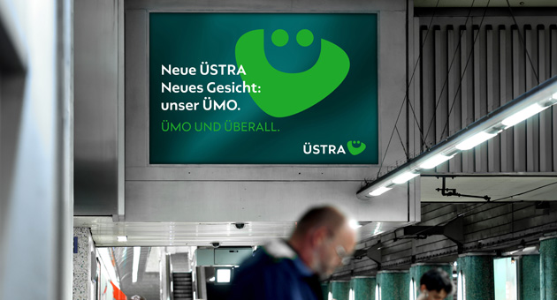 Der Nahverkehr der Region Hannover unter einem Dach - Zwar werden Üstra, Regiobus und der GVH unter dem gemeinsamen "Üstra"-Markendach kommunizieren, doch die Unternehmen selbst sollen bestehen bleiben - Foto: JvM Brand Identity